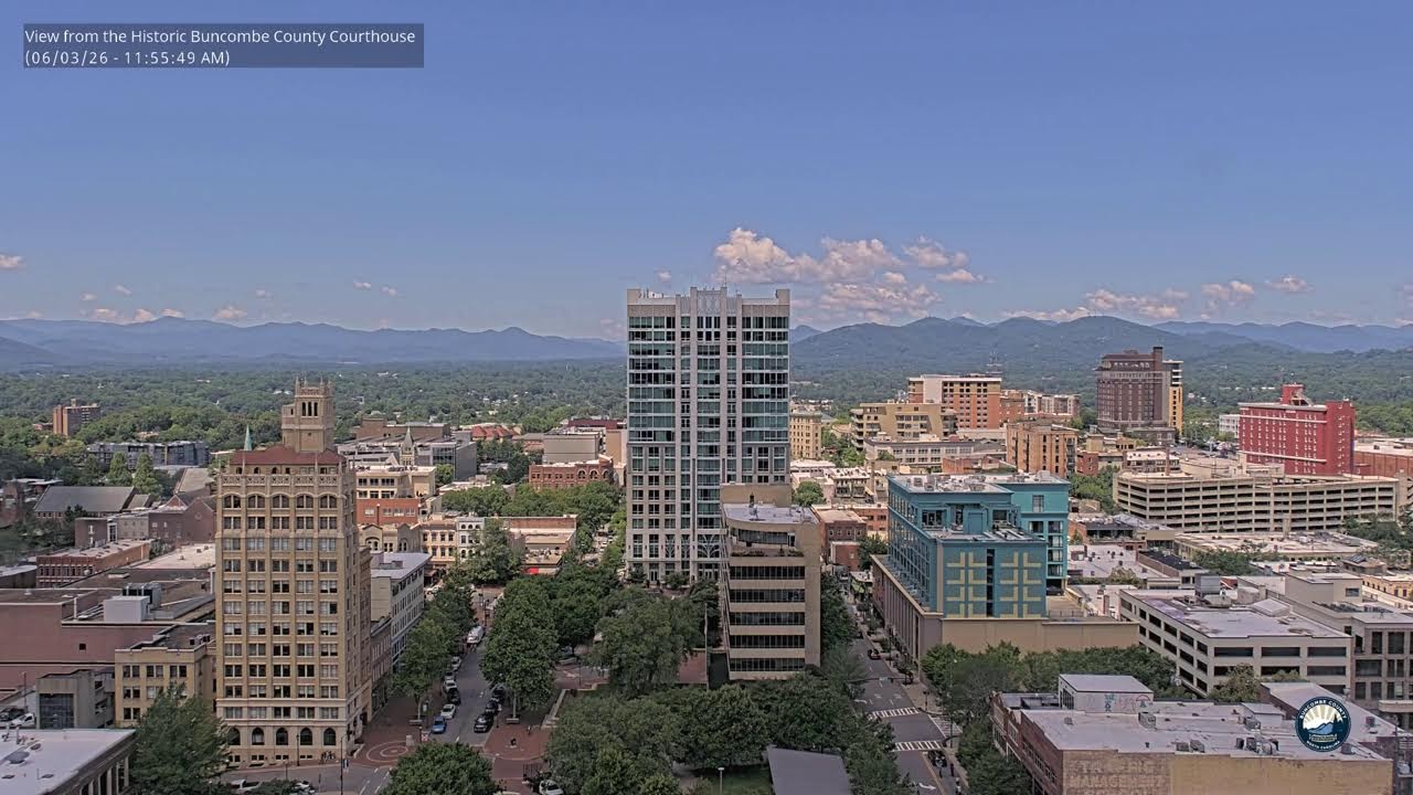 Near-live western sky camera view